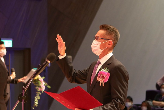 高為元宣誓就任國立清華大學校長。
