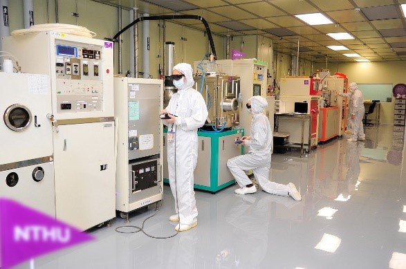 清華半導體學院學生未來將可進入無塵室體驗、學習先進的製程技術