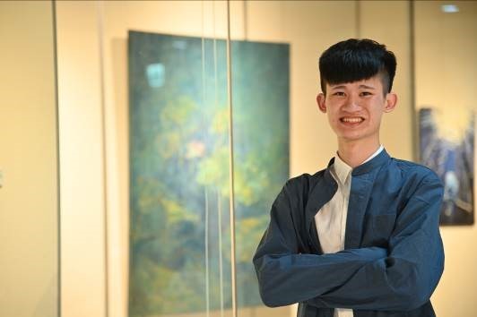 清華行健獎得主蕭亦程去年在校內藝術中心舉辦「一覺自然醒過來」個展