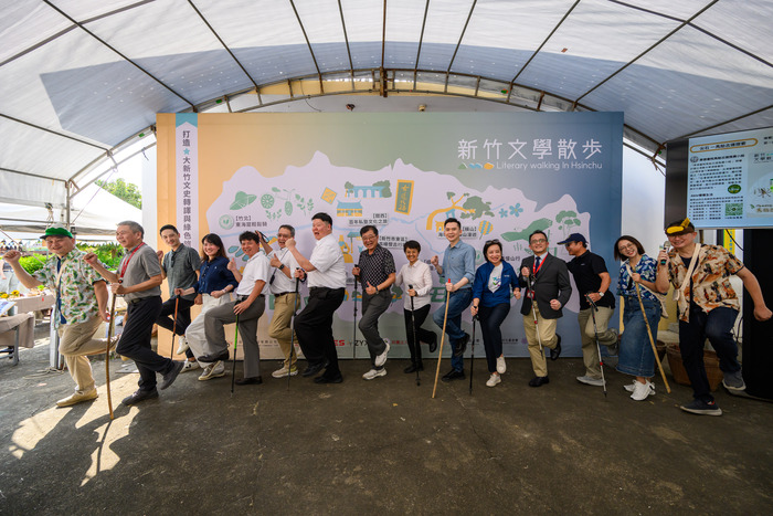 清華大學與企業及在地團體啟動第二期文學散步計畫。圖片
