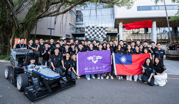 清華推出全台第一輛無人駕駛電動賽車，8月將征戰歐洲